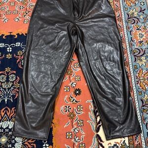 Abercrombie & Fitch Black Ankle Straight Pants